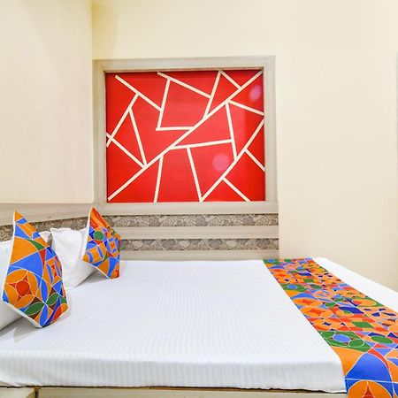 Fabexpress Blue Star Hotel Ujjain Luaran gambar