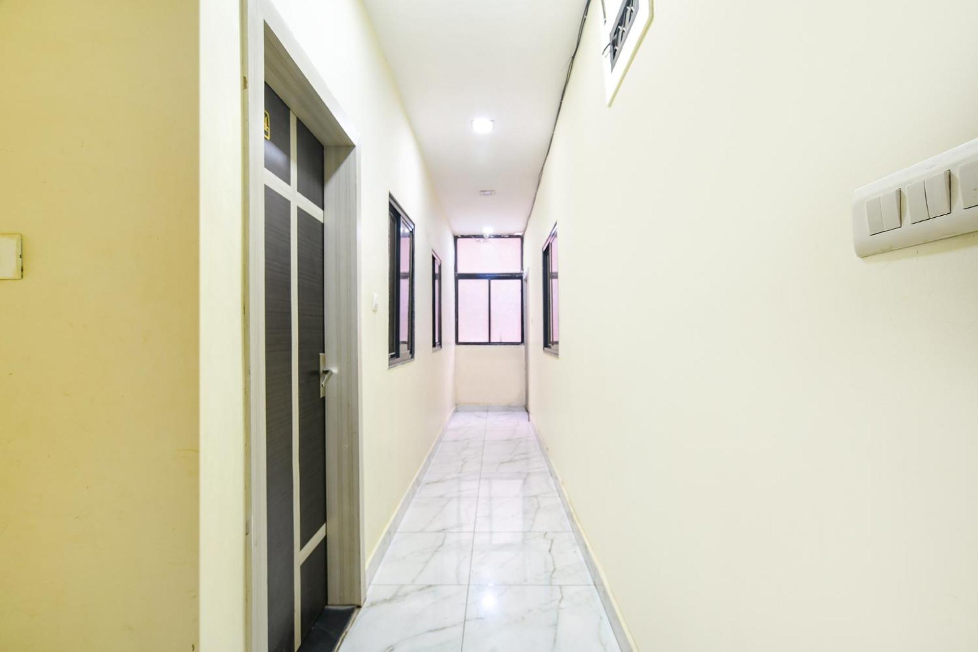 Fabexpress Blue Star Hotel Ujjain Luaran gambar