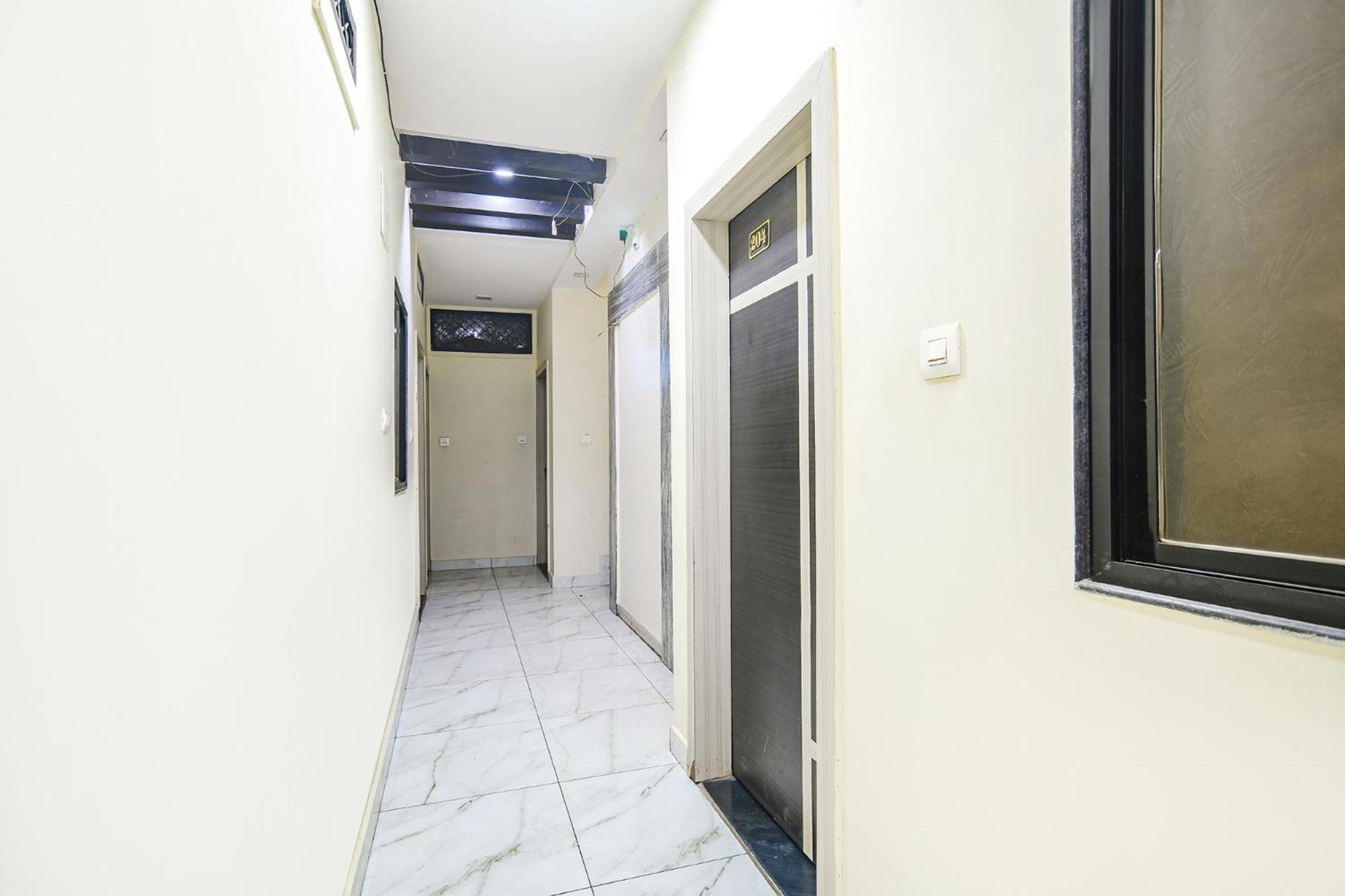 Fabexpress Blue Star Hotel Ujjain Luaran gambar